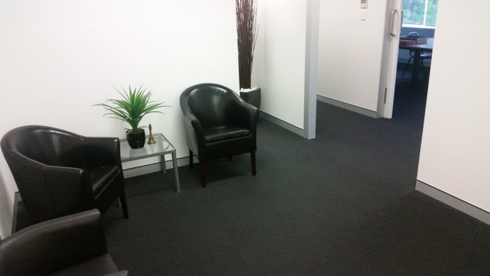 Click to view all images Suite 2/193 Ferry Road Southport QLD 4215 - Image 2