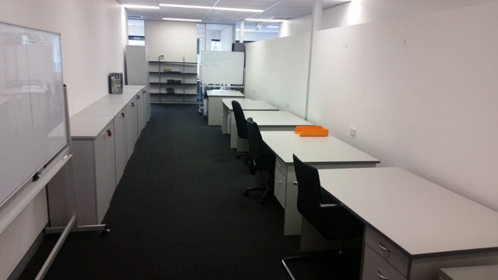 Click to view all images Suite 2/193 Ferry Road Southport QLD 4215 - Image 3