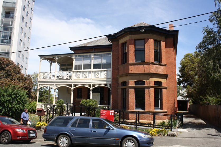 Click to view all images 5 Battery Square Battery Point TAS 7004 - Image 1