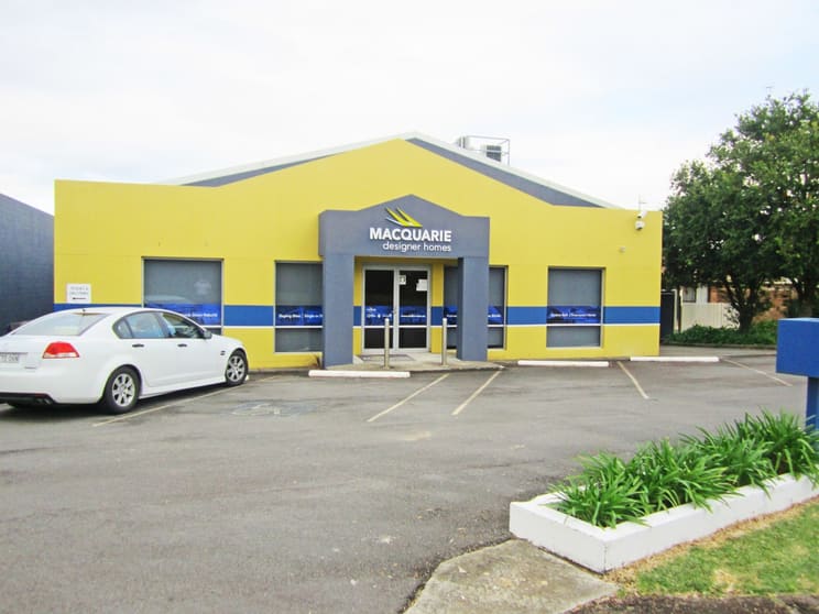 Click to view all images 66-68 Medcalf Street Warners Bay NSW 2282 - Image 1