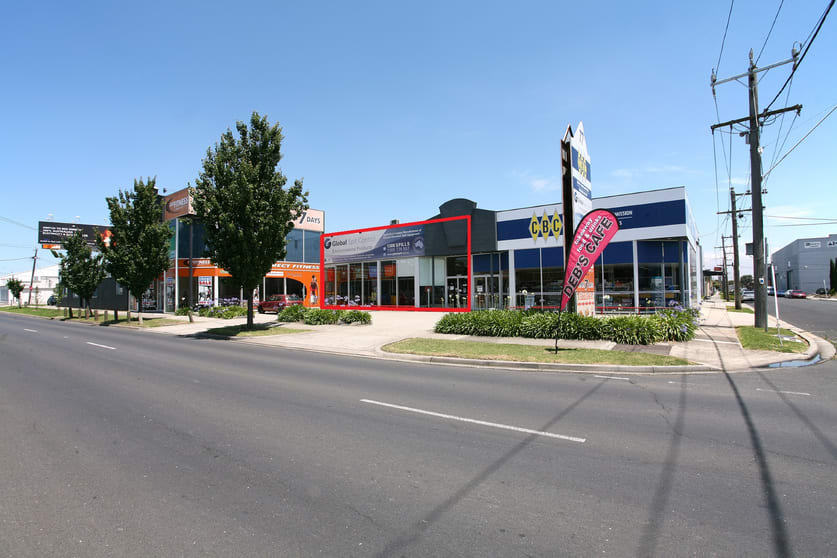 Click to view all images 77C Matthews Ave Airport West VIC 3042 - Image 3