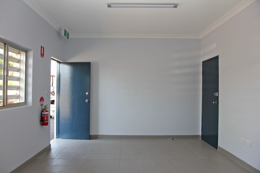 Click to view all images 10/111 Coonawarra Road Winnellie NT 0820 - Image 3