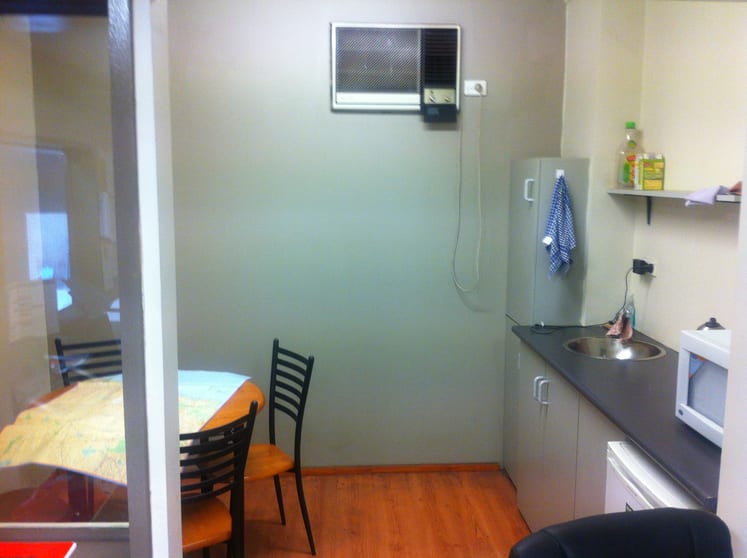 Click to view all images Ingleburn NSW 2565 - Image 3