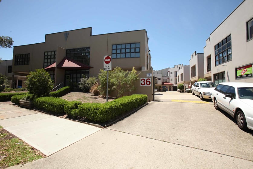 Click to view all images 12/36 O'Riordan Street Alexandria NSW 2015 - Image 2