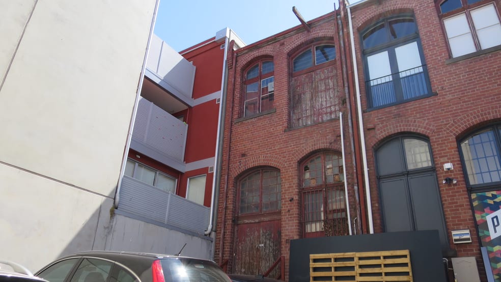 Click to view all images 1/200 Smith Street Collingwood VIC 3066 - Image 2
