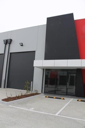 Click to view all images Unit 5/191-195 Greens Road Dandenong VIC 3175 - Image 1