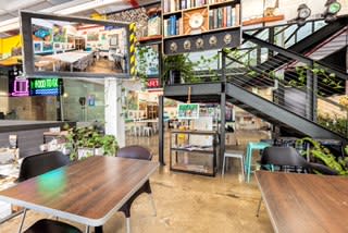 Click to view all images 3/30 Florence Street Teneriffe QLD 4005 - Image 2