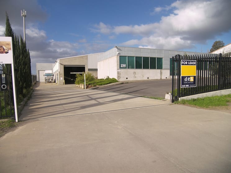 Click to view all images 2H Thistle Street Bendigo VIC 3550 - Image 1