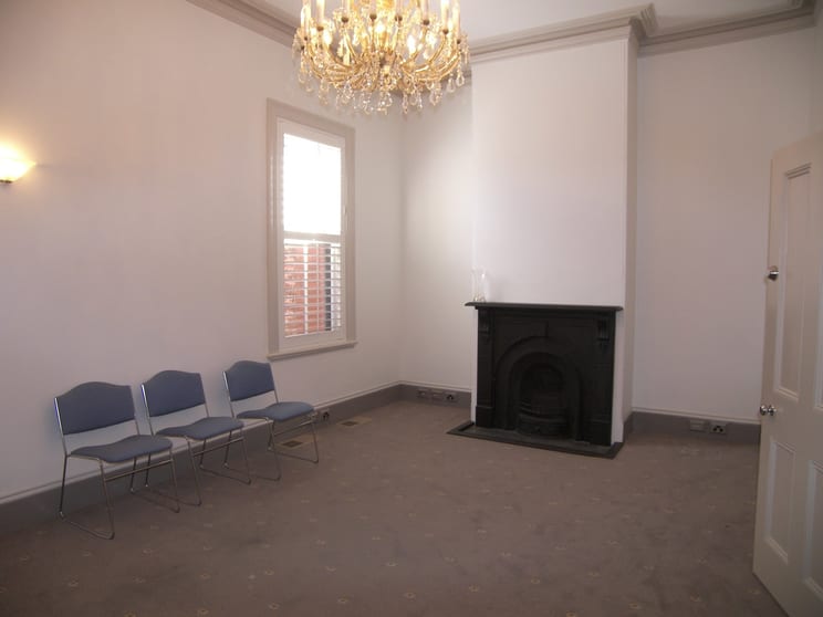 Click to view all images Room/135 Queen Street Bendigo VIC 3550 - Image 3