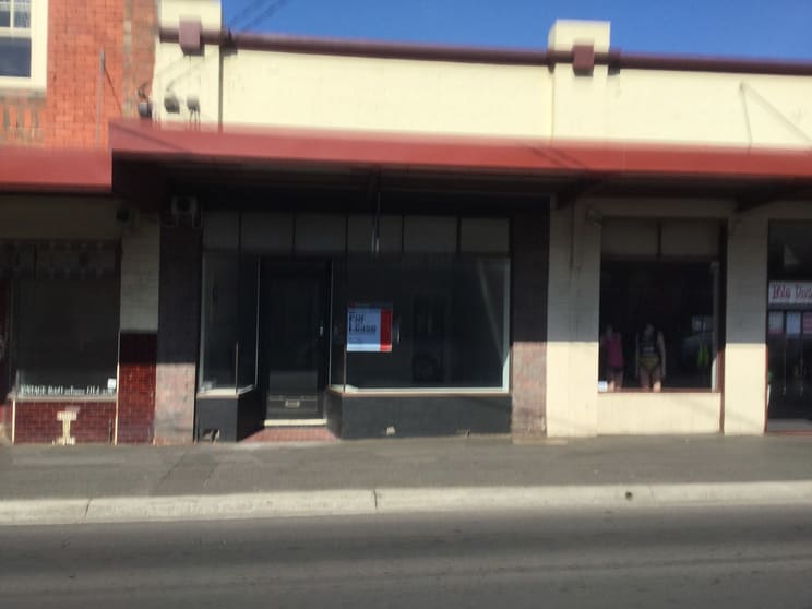 Click to view all images 25 Holmes Road Moonee Ponds VIC 3039 - Image 1