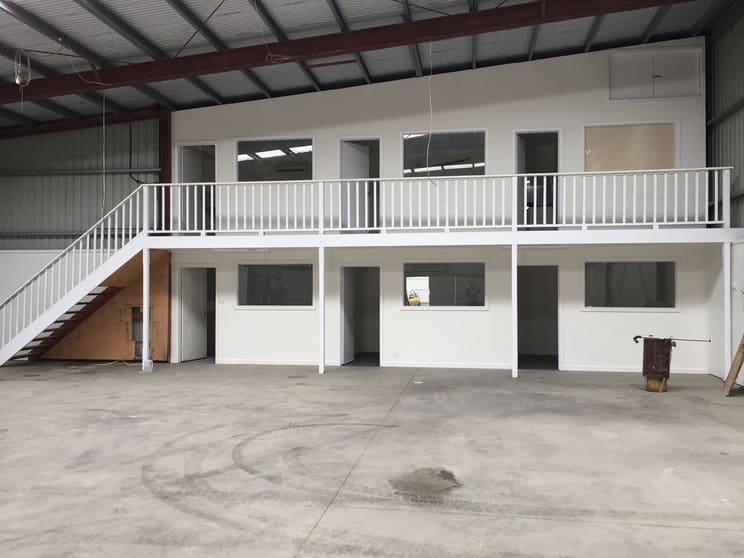Click to view all images 6/21 Armstrong St North Geelong VIC 3215 - Image 1