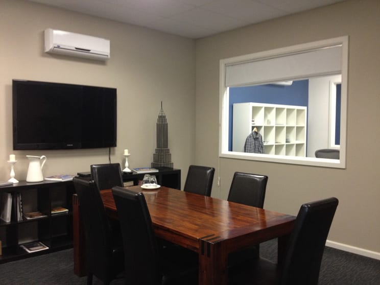 Click to view all images 323 Koornang Road Carnegie VIC 3163 - Image 3