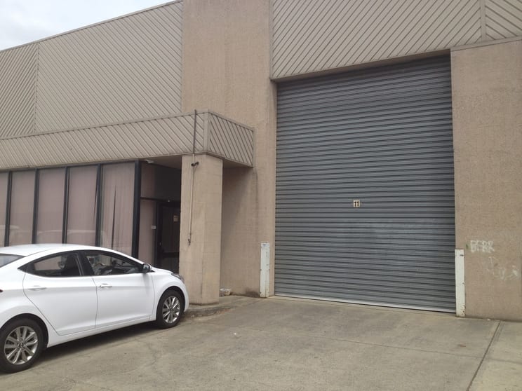Click to view all images 11/18-20 Rhur Street Dandenong VIC 3175 - Image 1