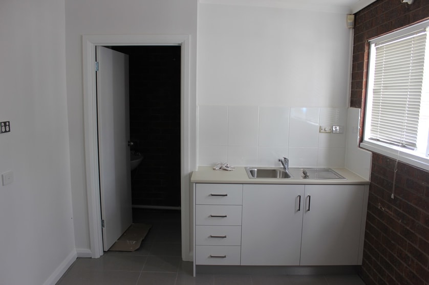 Click to view all images 646 Warburton Highway Seville VIC 3139 - Image 2