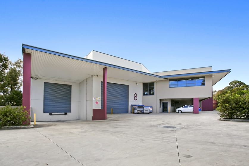 Click to view all images 8 Montore Road Minto NSW 2566 - Image 1