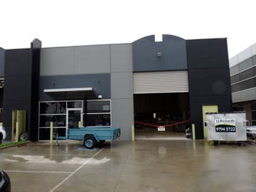 Click to view all images 2A KIRKHAM Road Dandenong South VIC 3175 - Image 1