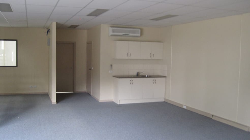 Click to view all images 11/355-365 South Gippsland Highway Dandenong VIC 3175 - Image 2