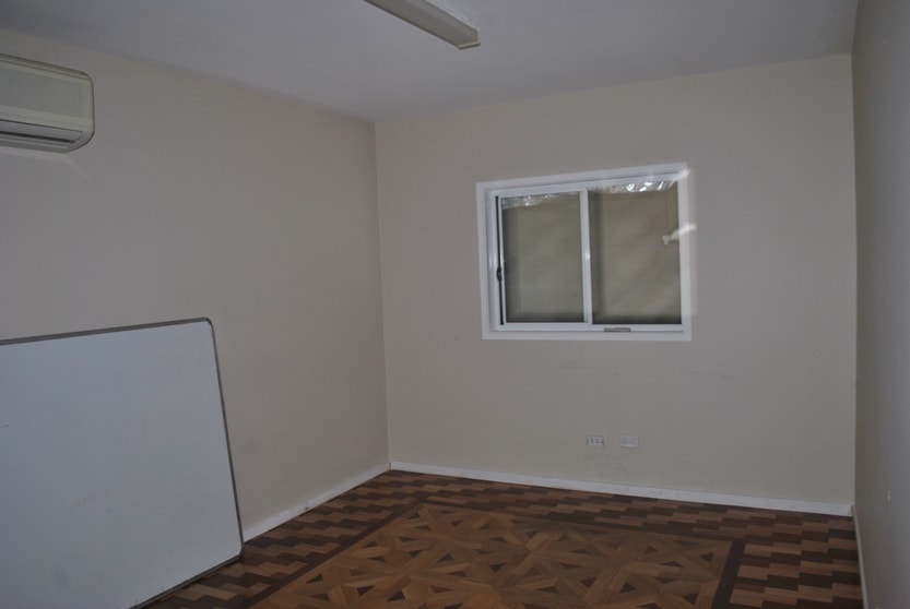 Click to view all images Unit 6/8 Miller Street Slacks Creek QLD 4127 - Image 3