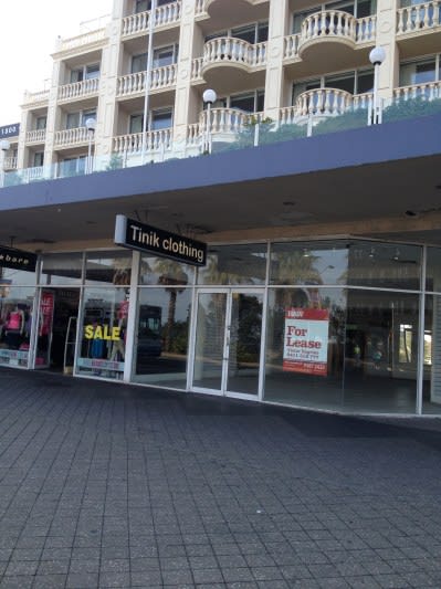 Click to view all images 8/180-186 Campbell Parade Bondi Beach NSW 2026 - Image 1