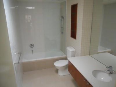 Click to view all images 1/66 Curzon Street North Melbourne VIC 3051 - Image 3