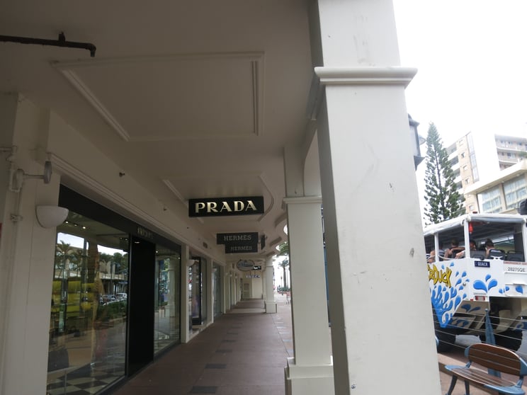 Click to view all images 1/11 Elkhorn Ave Surfers Paradise QLD 4217 - Image 1