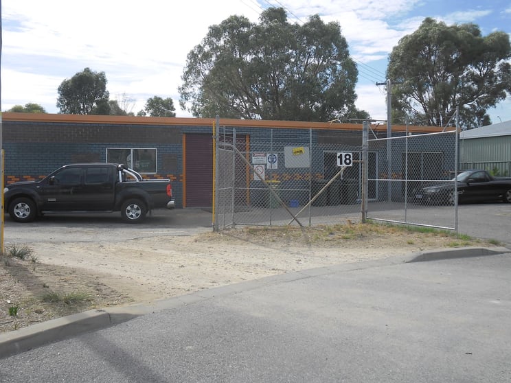 Click to view all images 18 Rafferty Road Mandurah WA 6210 - Image 1