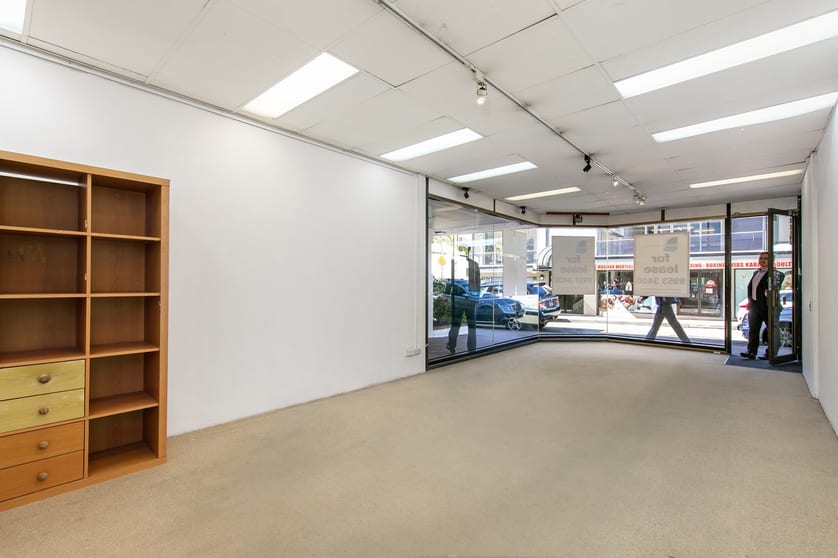Click to view all images 2/115 Military Road Neutral Bay NSW 2089 - Image 3