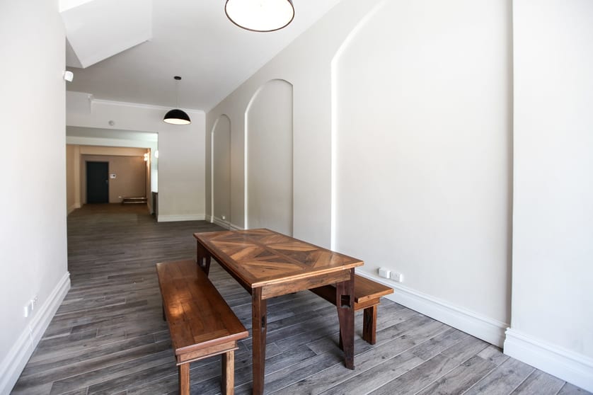 Click to view all images 213 Oxford Street Darlinghurst NSW 2010 - Image 2