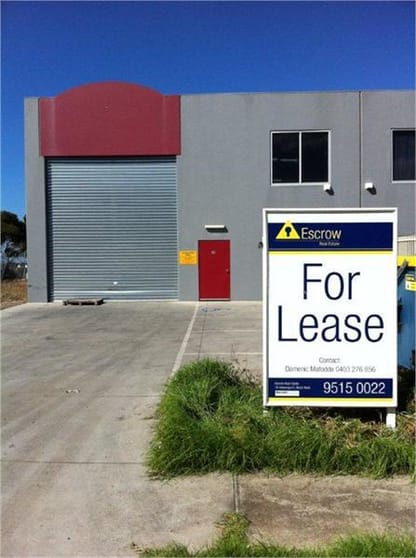 Click to view all images 28 Bunnett Street Sunshine North VIC 3020 - Image 3