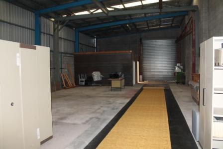 Click to view all images 17 Intrepid Street Berwick VIC 3806 - Image 2