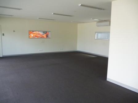 Click to view all images Unit 4/26-28 Abbott Road Hallam VIC 3803 - Image 3
