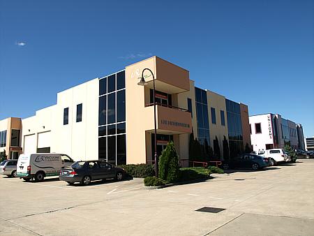 Click to view all images 14/5 Kelletts Road Rowville VIC 3178 - Image 1