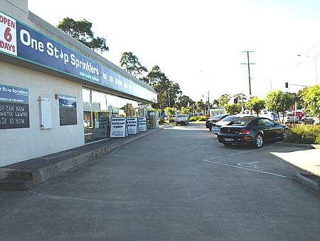 Click to view all images 1/398-400 Ferntree Gully Road Notting Hill VIC 3168 - Image 3