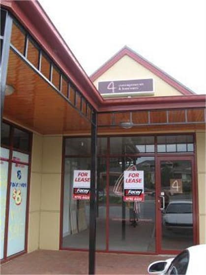 Click to view all images Shop 2, 84 Bemersyde Drive Berwick VIC 3806 - Image 2