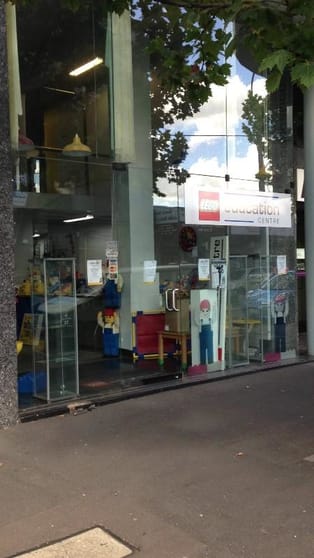 Click to view all images 37 Hall Street Moonee Ponds VIC 3039 - Image 2