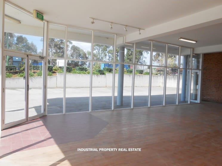 Click to view all images Wetherill Park NSW 2164 - Image 3