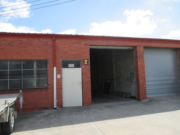 Click to view all images 2/46 Kolora Road Heidelberg West VIC 3081 - Image 2