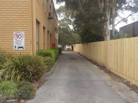 Click to view all images 2/171 Boronia Road Boronia VIC 3155 - Image 3