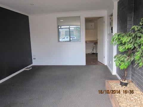 Click to view all images 2/19 Brunsdon Street Bayswater VIC 3153 - Image 3