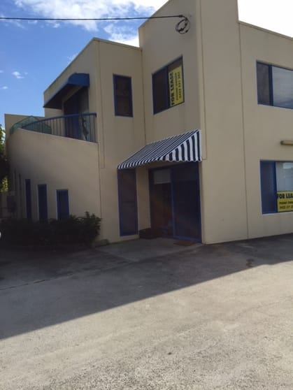 Click to view all images 1/8 Wollongbar Street Byron Bay NSW 2481 - Image 1