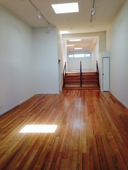 Click to view all images 385 Hampton Street Hampton VIC 3188 - Image 1