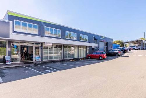 Click to view all images First Floo/271 Gympie Road Kedron QLD 4031 - Image 2