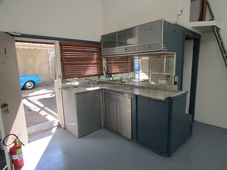 Click to view all images Narrabeen NSW 2101 - Image 3