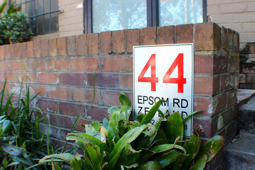 Click to view all images 44 Epsom Rd Zetland NSW 2017 - Image 2