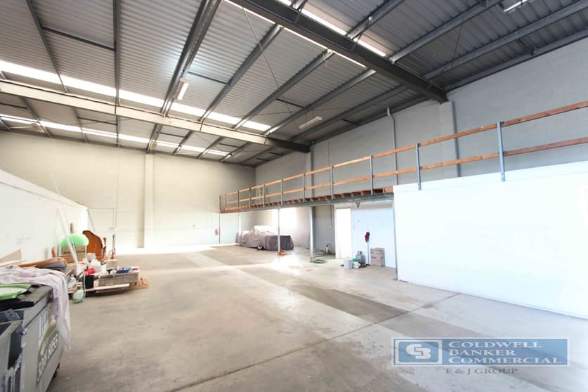 Click to view all images Mansfield QLD 4122 - Image 1