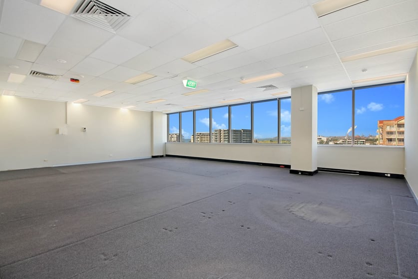 Click to view all images 6/43 Burelli Street Wollongong NSW 2500 - Image 2