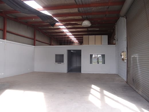 Click to view all images 9/50 Station Street Cranbourne VIC 3977 - Image 3