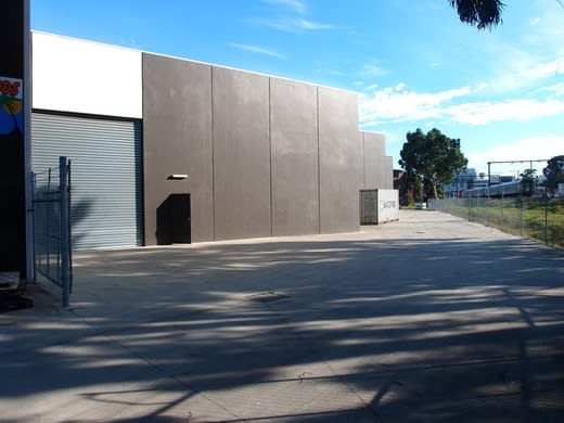 4/11 Bryants Road Dandenong VIC 3175 - Image 2