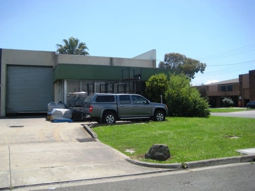 Click to view all images 3/18 Superior Drive Dandenong VIC 3175 - Image 2