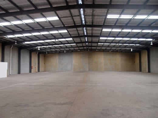 Click to view all images 11/143 Canterbury Road Kilsyth VIC 3137 - Image 2